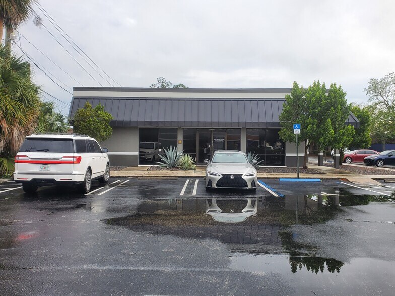 6620 Lake Worth Rd, Lake Worth, FL à louer - Photo du bâtiment - Image 1 de 11