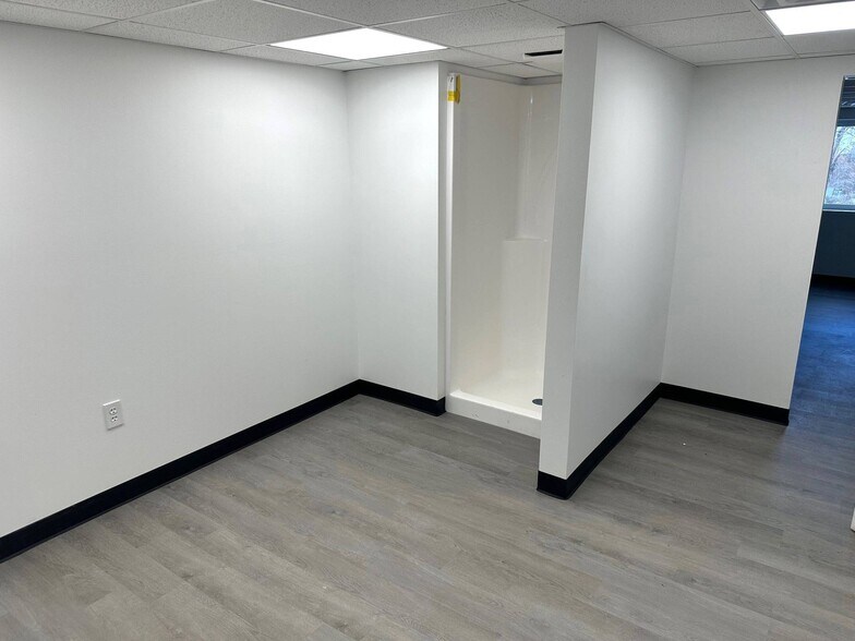 1420 Matzinger Rd, Toledo, OH à louer - Photo du bâtiment - Image 3 de 10