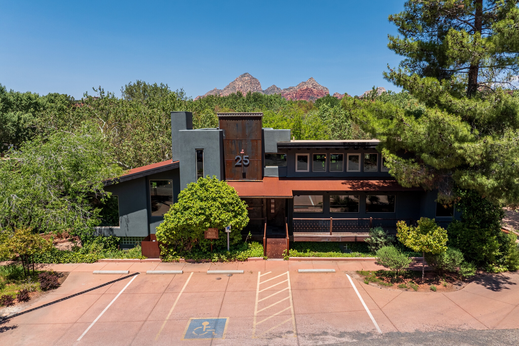 25 Schnebly Hill Rd, Sedona, AZ for sale Primary Photo- Image 1 of 34