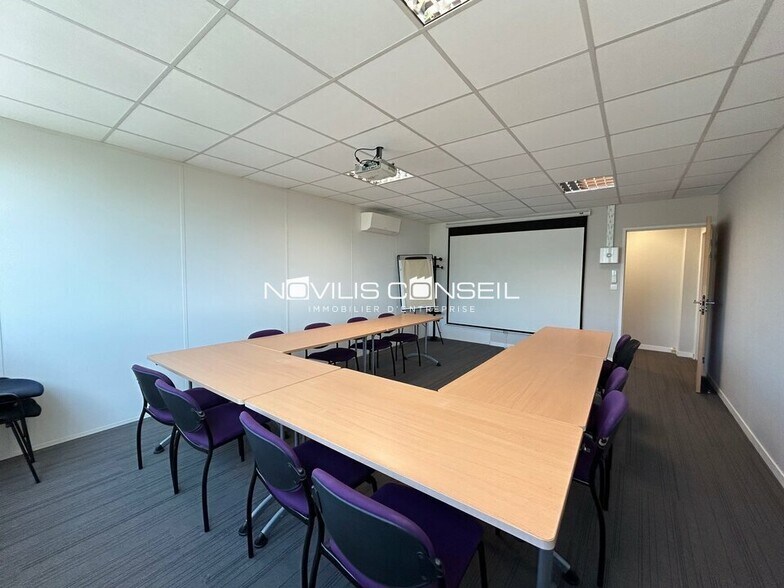 Office in Toulouse for lease - Interior Photo - Image 3 of 5