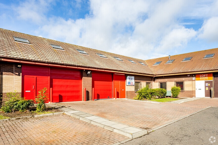 Nasmyth Ct, Livingston à louer - Photo du bâtiment - Image 1 de 32