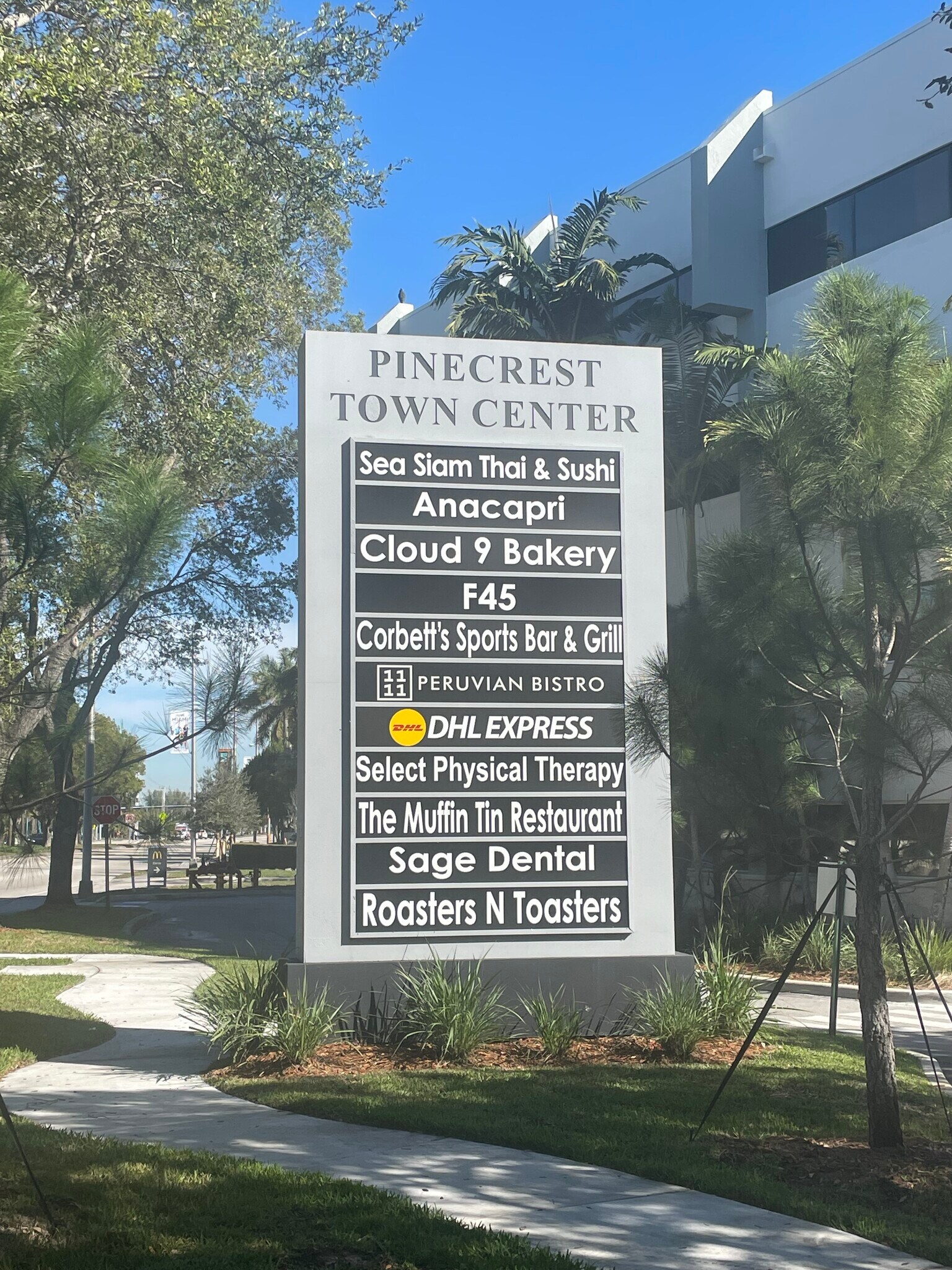 12655-12753 S Dixie Hwy, Miami, FL for lease Building Photo- Image 1 of 9