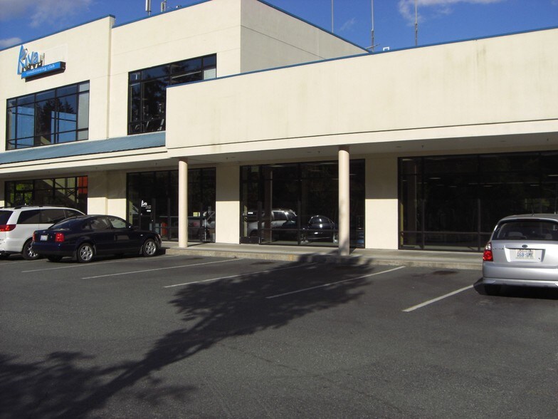 14130 Juanita Dr NE, Bothell, WA à louer - Photo du bâtiment - Image 3 de 4