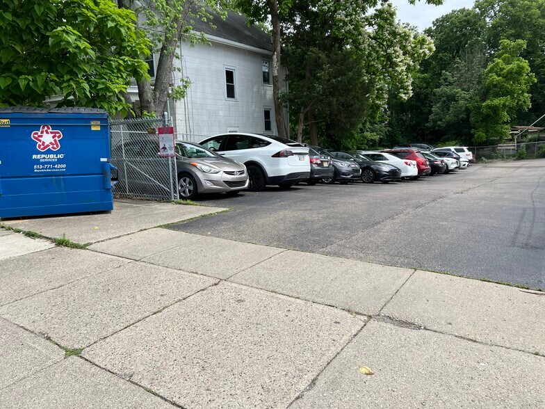 3045 Madison Rd, Cincinnati, OH à louer - Autre - Image 2 de 2