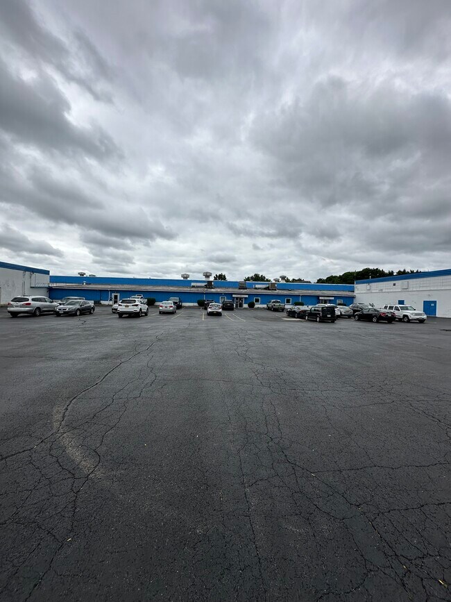 More details for 655 Driving Park Ave, Rochester, NY - Industrial for Lease