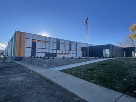 2360 Industrial Ln, Broomfield CO - Entrepôt