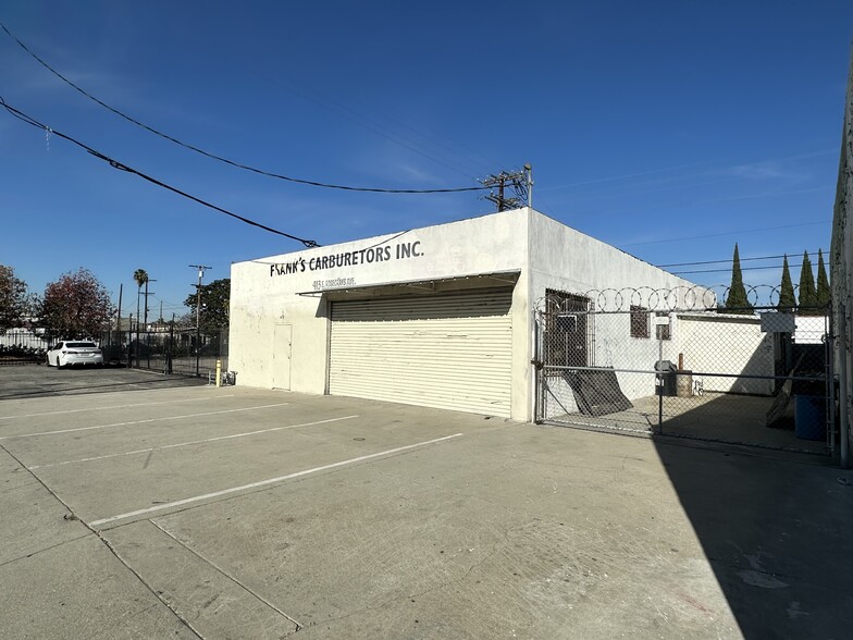 413 E Rosecrans Ave, Compton, CA for sale - Building Photo - Image 2 of 8