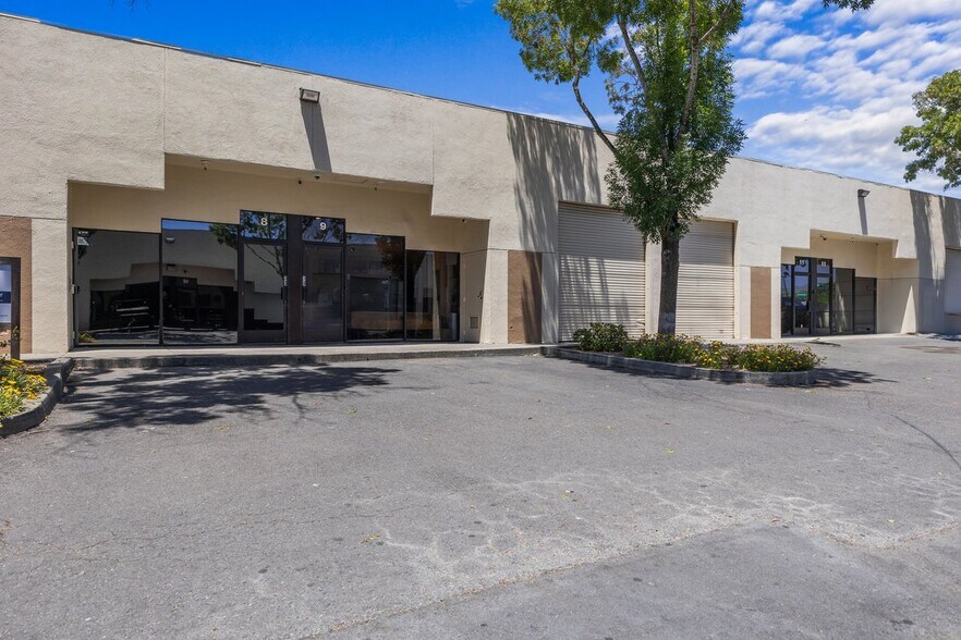 1130 Industrial Ave, Petaluma, CA for sale - Building Photo - Image 3 of 24