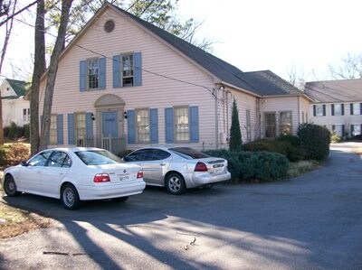 185 Center St, Collierville, TN à louer - Photo du bâtiment - Image 3 de 8