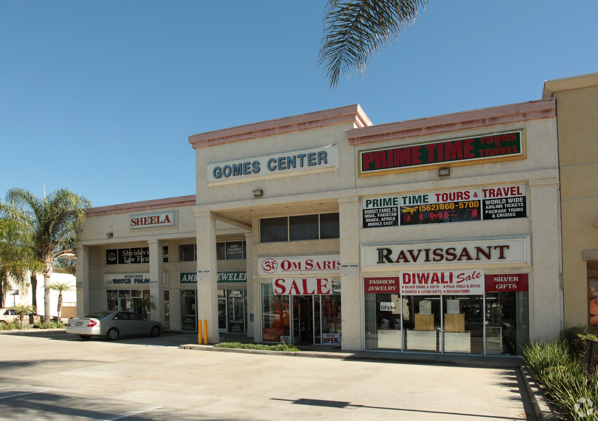 18500 Pioneer Blvd, Artesia, CA à louer Photo du bâtiment- Image 1 de 4