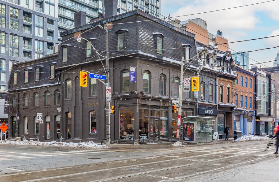 247 King St E, Toronto, ON à louer - Photo du bâtiment - Image 1 de 2