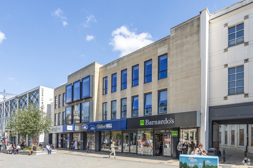109-117 High St, Cheltenham à louer - Photo du bâtiment - Image 1 de 1
