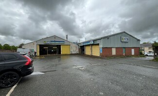 Plus de détails pour Back Ln, Haverfordwest - Commerce de détail à vendre