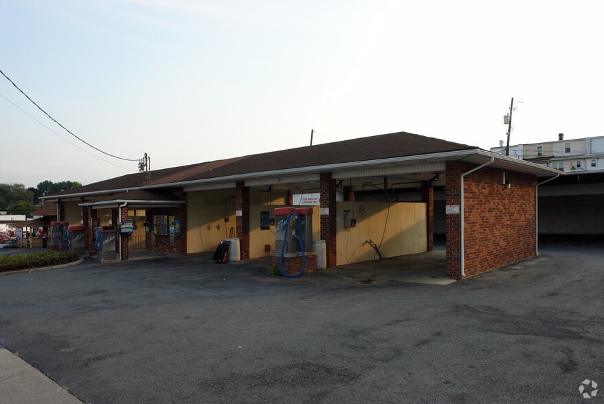 1636B W Tilghman St, Allentown, PA for sale - Primary Photo - Image 1 of 2