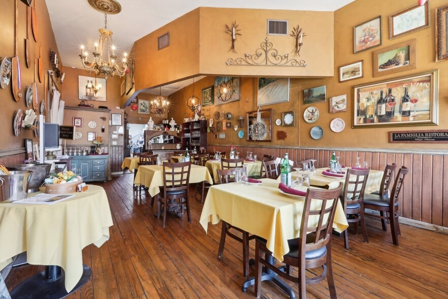 359-361 Bloomfield Ave, Caldwell, NJ for sale - Interior Photo - Image 3 of 31