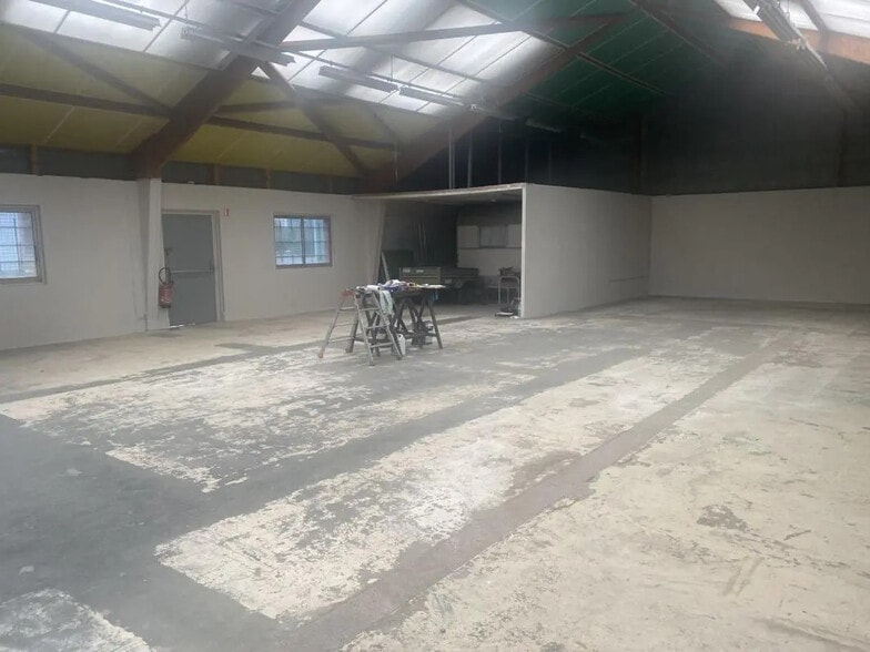 Flex in Saint-Martin-de-la-Lieue for sale - Interior Photo - Image 2 of 6