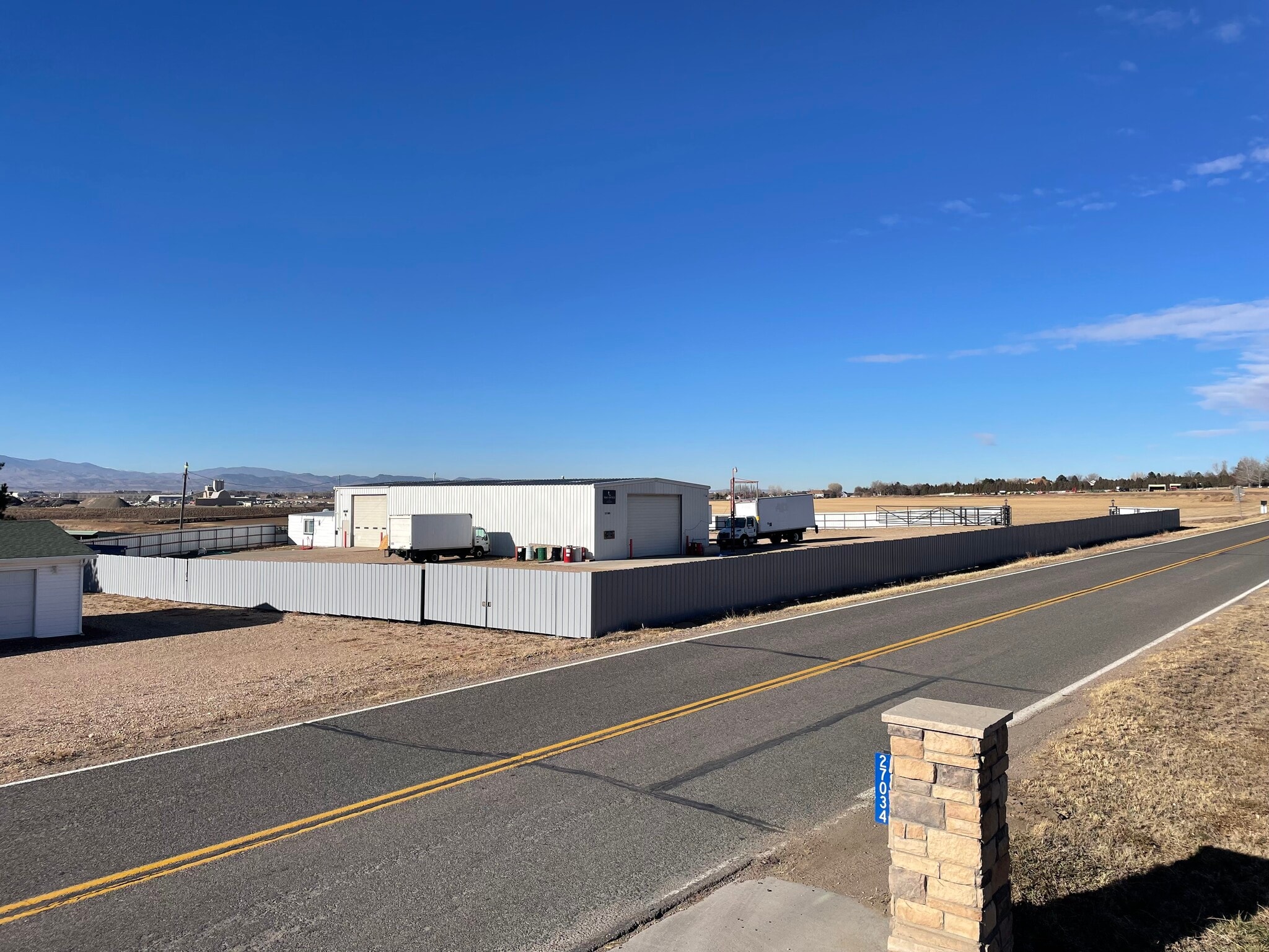 27109 County Road 15, Johnstown, CO for lease Primary Photo- Image 1 of 5