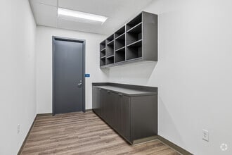 25 Colony Rd, Jersey City, NJ for lease Interior Photo- Image 2 of 16
