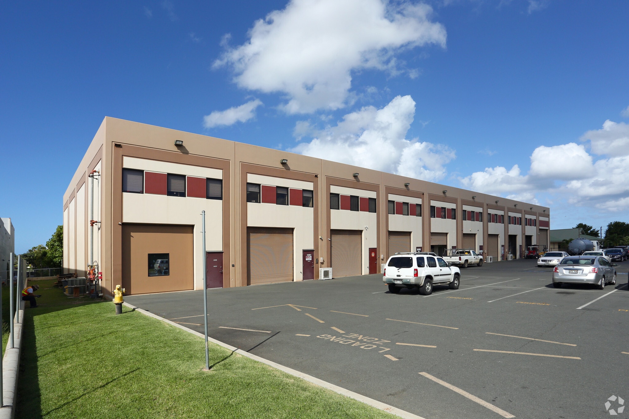 1019 Lauia St, Kapolei, HI for lease Primary Photo- Image 1 of 14