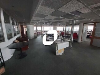 Plus de détails pour Bureau, Commerce de détail à louer