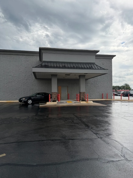 11309-11613 E 31st St, Tulsa, OK for lease - Building Photo - Image 3 of 3