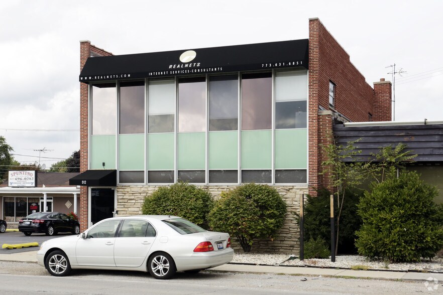512 Higgins Rd, Park Ridge, IL à louer - Photo du bâtiment - Image 3 de 64