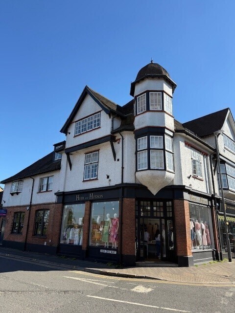68 Packhorse Rd, Gerrards Cross à vendre Photo du bâtiment- Image 1 de 10