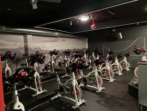 805-845 Franklin Lakes Rd, Franklin Lakes, NJ for lease Interior Photo- Image 2 of 6