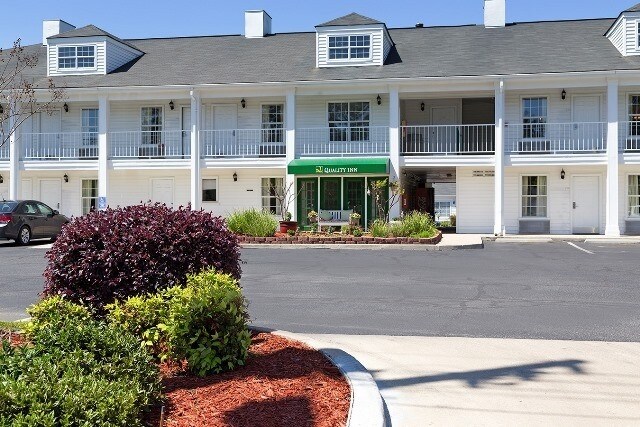 205 N Highway 301, Jesup, GA à vendre - Photo du bâtiment - Image 2 de 30