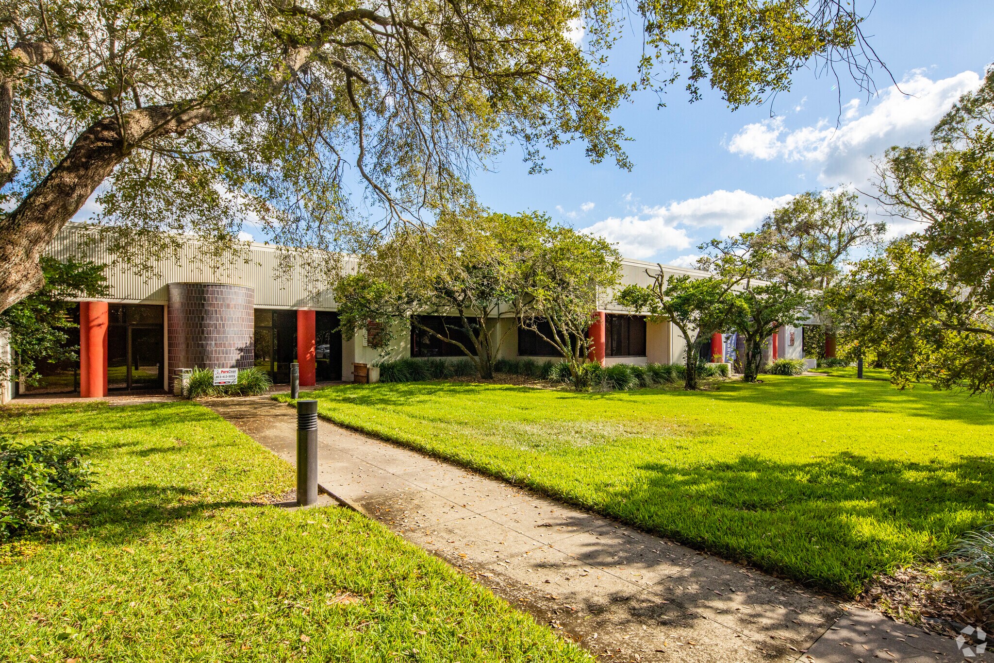 1209 Tech Blvd, Tampa, FL à louer Photo principale- Image 1 de 42