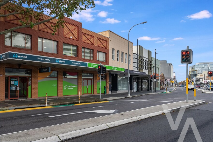576 Hunter St, Newcastle West for lease - Primary Photo - Image 1 of 2