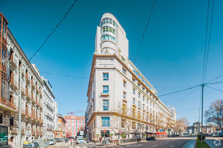Calle de Alcalá, 63, Madrid, Madrid for lease - Primary Photo - Image 1 of 3