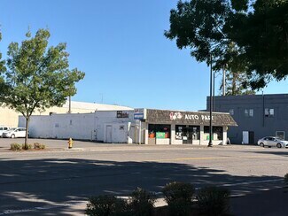 Plus de détails pour 2320 Fairgrounds Rd NE, Salem, OR - Commerce de détail à vendre