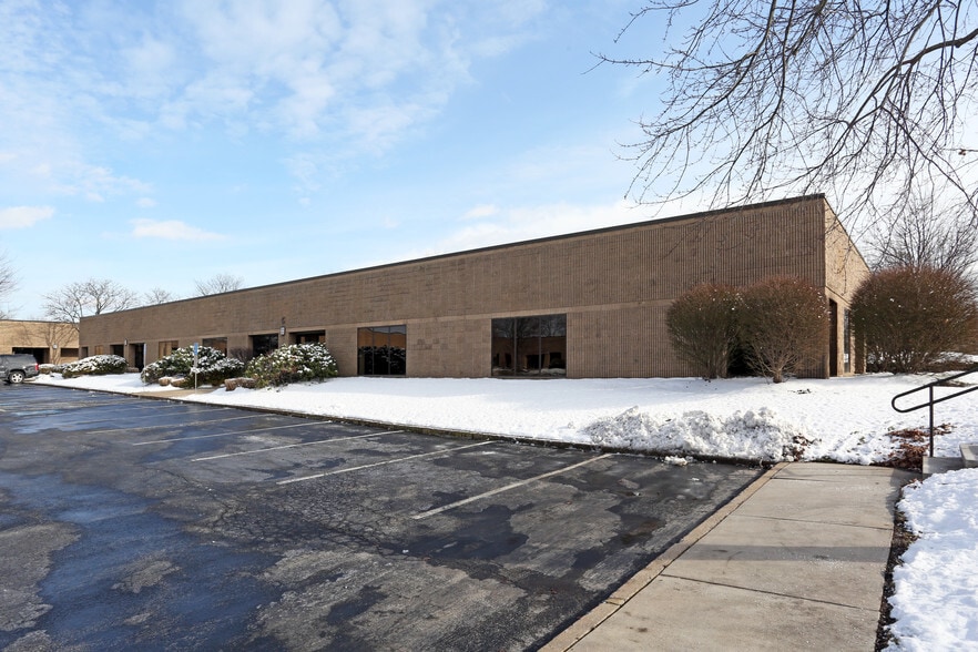 2550 Eisenhower Ave, Norristown, PA for lease - Primary Photo - Image 1 of 6