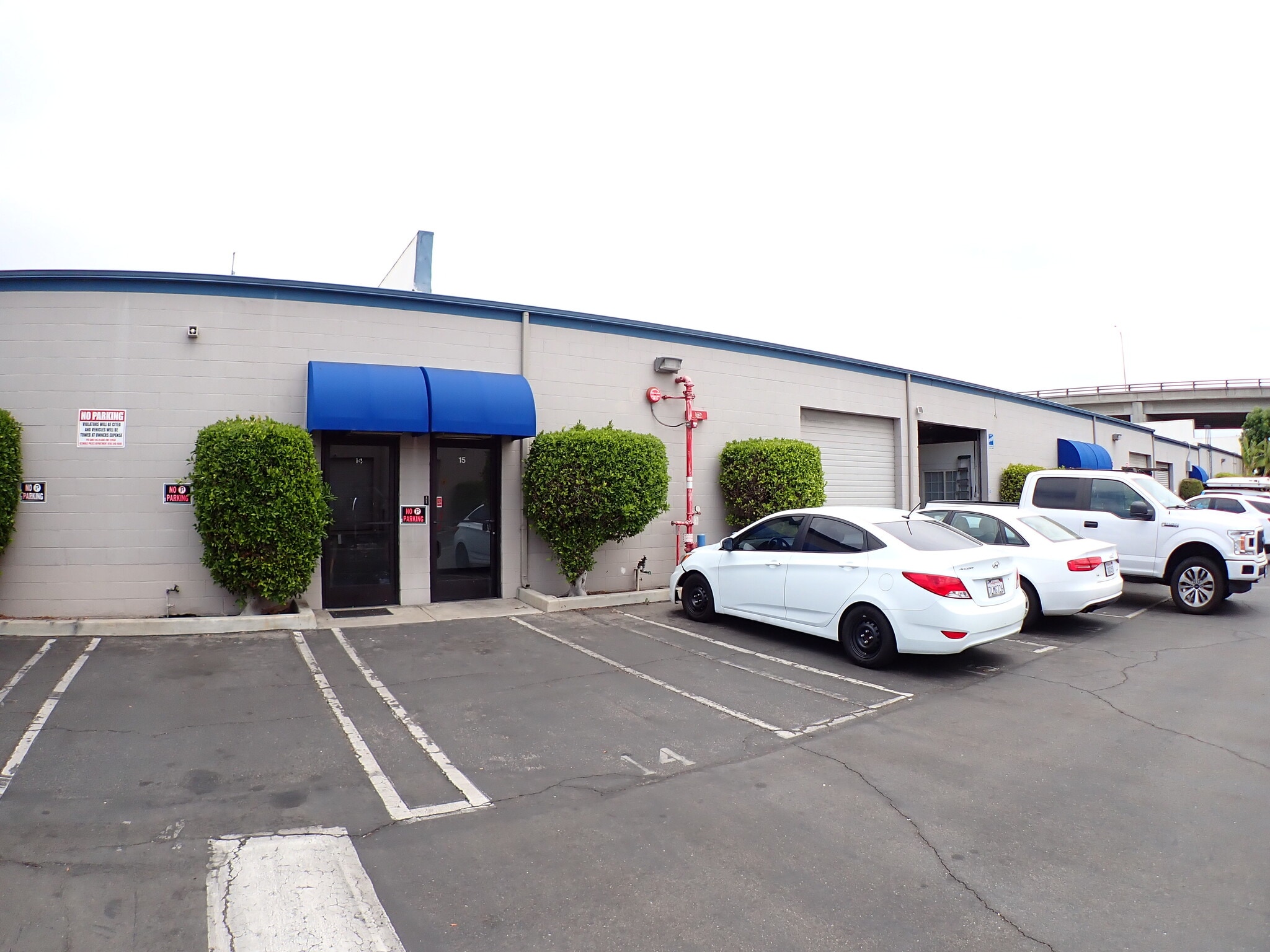 815-825 Western Ave, Glendale, CA for lease Interior Photo- Image 1 of 4