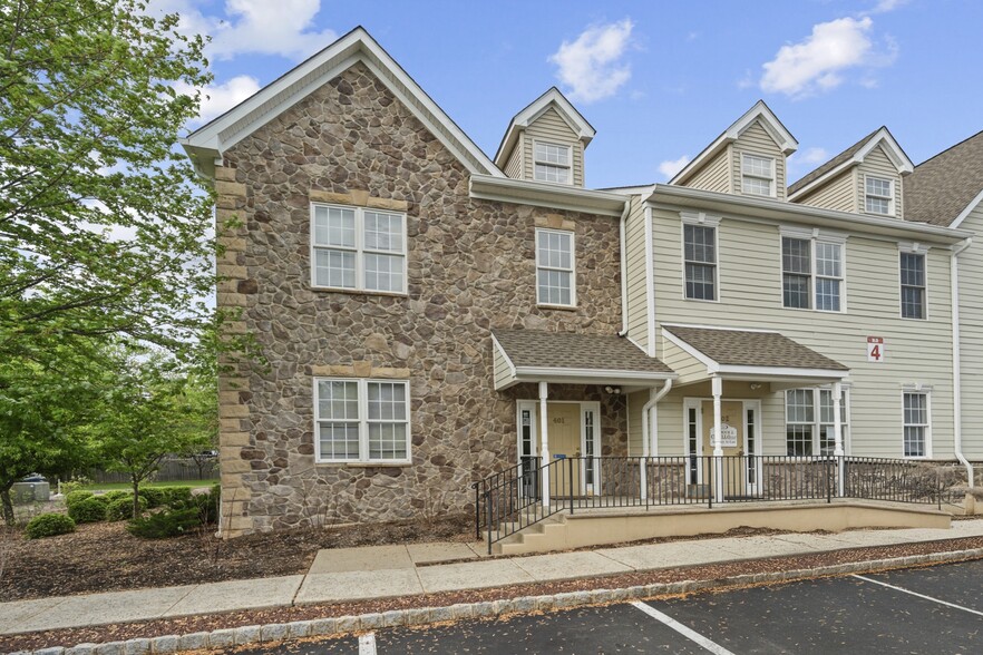 4 Walter E Foran Blvd, Flemington, NJ for sale - Building Photo - Image 1 of 23