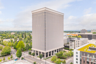 Plus de détails pour 700 NE Multnomah St, Portland, OR - Bureau, Bureau/Médical à louer