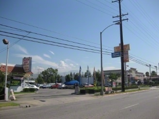 767 E Arrow Hwy, Azusa, CA for lease - Primary Photo - Image 1 of 4