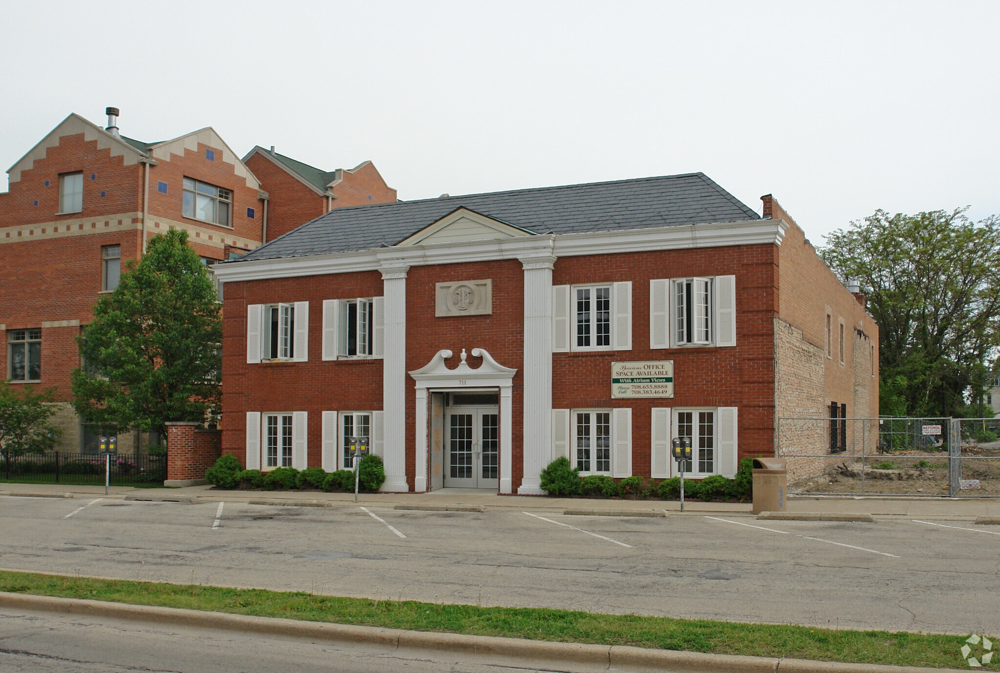 711 South Blvd, Oak Park, IL à louer Photo du bâtiment- Image 1 de 6