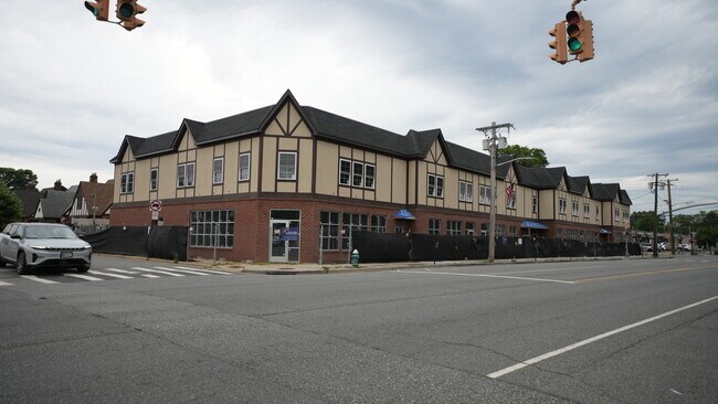More details for 43-61 Covert Avenue, Floral Park, NY - Retail for Lease