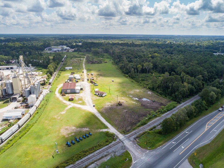 1539 NW Main Blvd, Lake City, FL à vendre - Photo du bâtiment - Image 2 de 13
