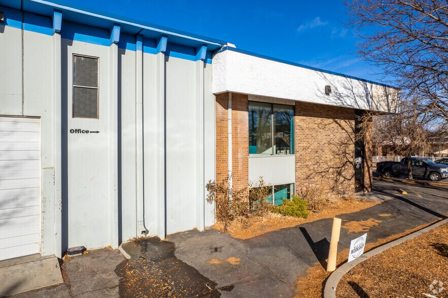 3795 E 38th Ave, Denver, CO à louer - Photo du bâtiment - Image 2 de 23