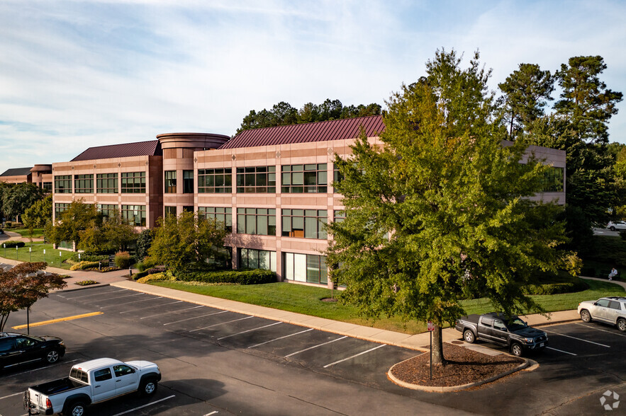 4880 Sadler Rd, Glen Allen, VA for lease - Building Photo - Image 3 of 6