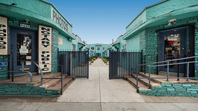 More details for 2432-2438 Daly St, Los Angeles, CA - Retail for Sale