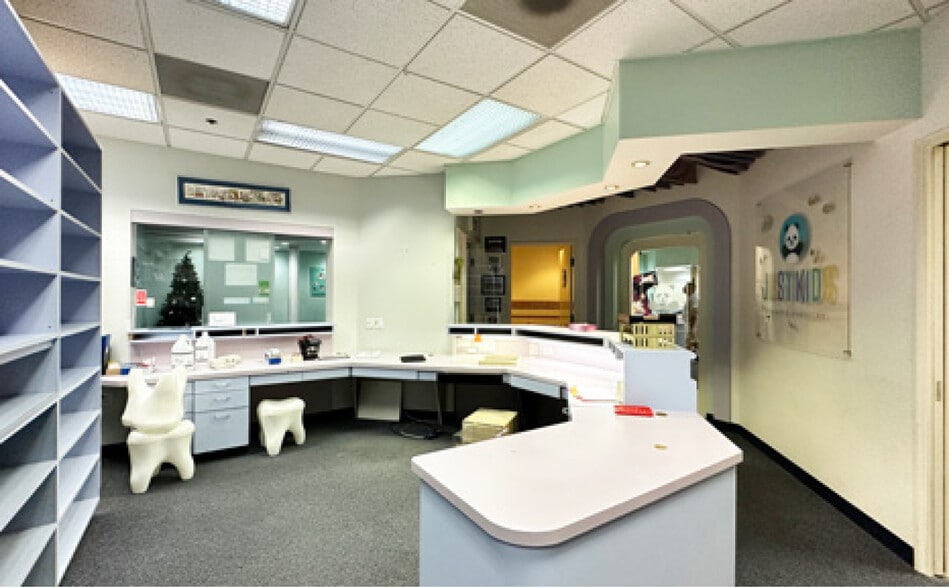 1895 Mowry Ave, Fremont, CA for sale - Building Photo - Image 3 of 14