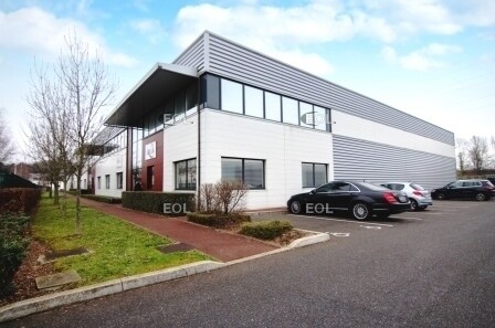 Industrial in Lisses for lease - Building Photo - Image 2 of 5