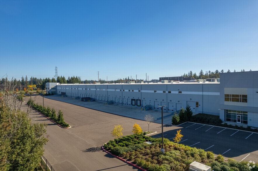 21150 SW Cipole Pl, Sherwood, OR for lease - Building Photo - Image 3 of 4