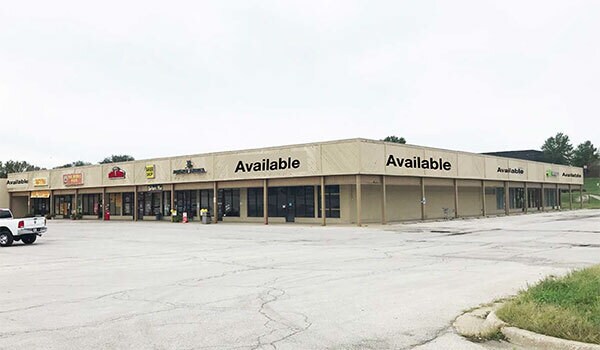 7100-7126 NW Prairie View Rd, Kansas City, MO for lease - Building Photo - Image 2 of 16