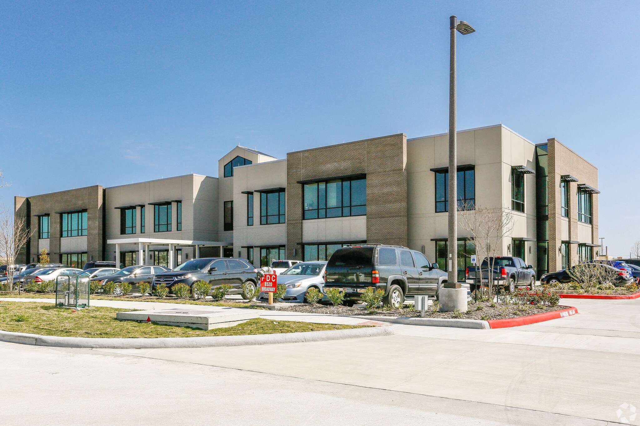 8540 Broadway St, Pearland, TX for lease Building Photo- Image 1 of 10