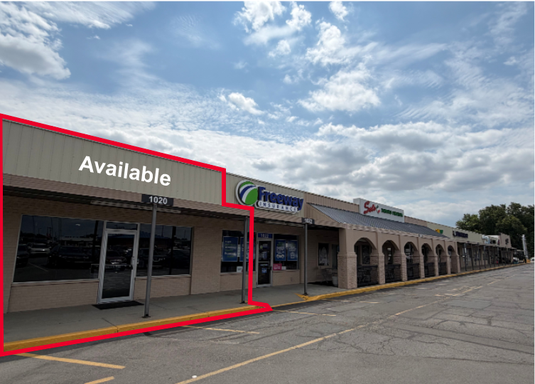 1016-1044 E Main St, Brownsburg, IN for lease Building Photo- Image 1 of 6